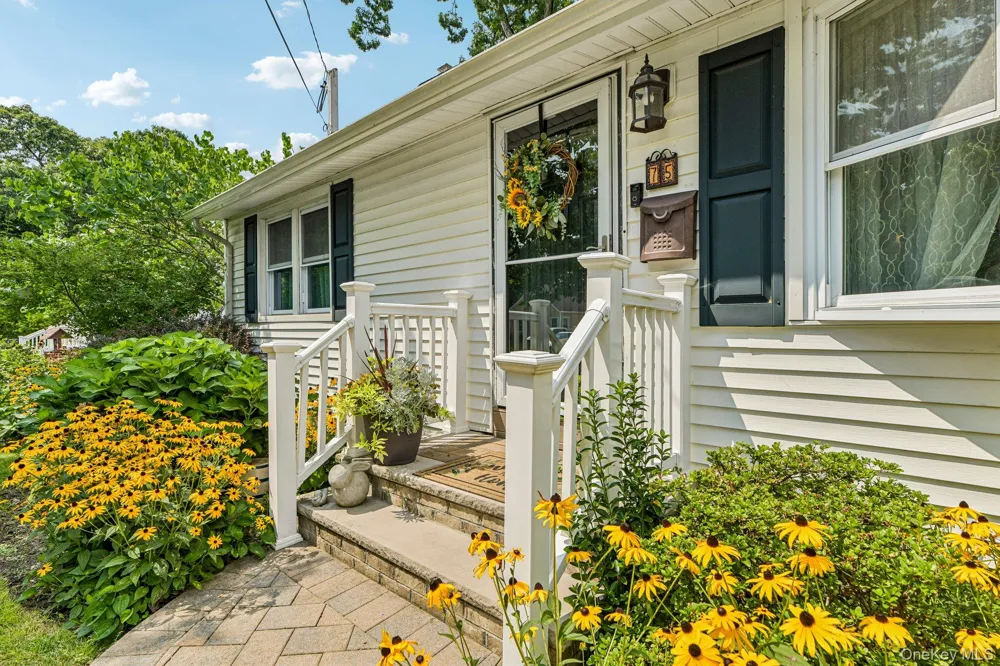 75 Hale Road North Babylon, NY 11703