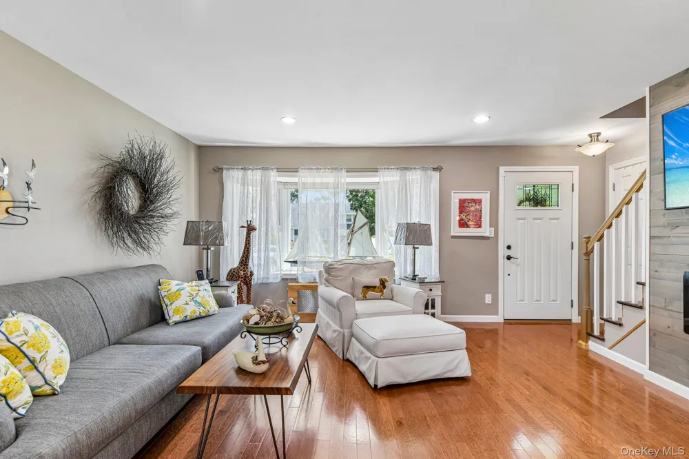 75 Hale Road North Babylon, NY 11703