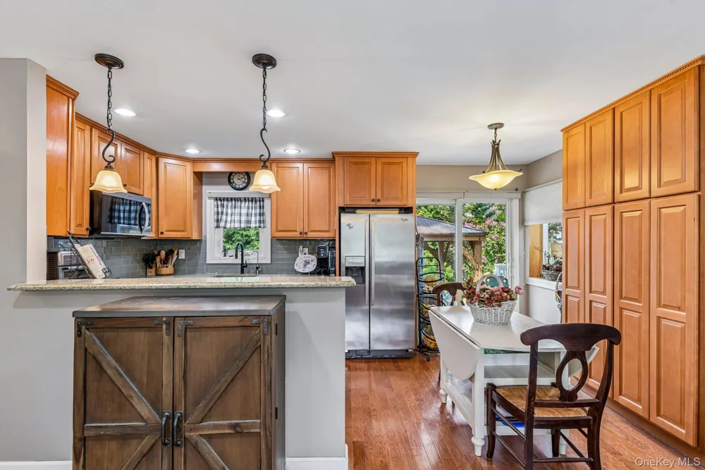 75 Hale Road North Babylon, NY 11703
