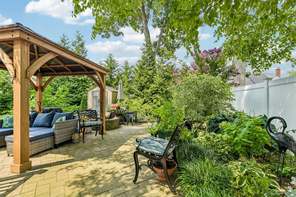 75 Hale Road North Babylon, NY 11703