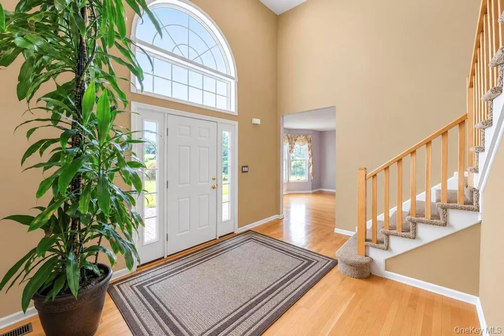 150 Hayrick Lane Commack, NY 11725