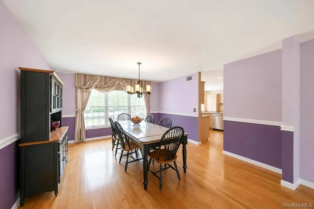 150 Hayrick Lane Commack, NY 11725