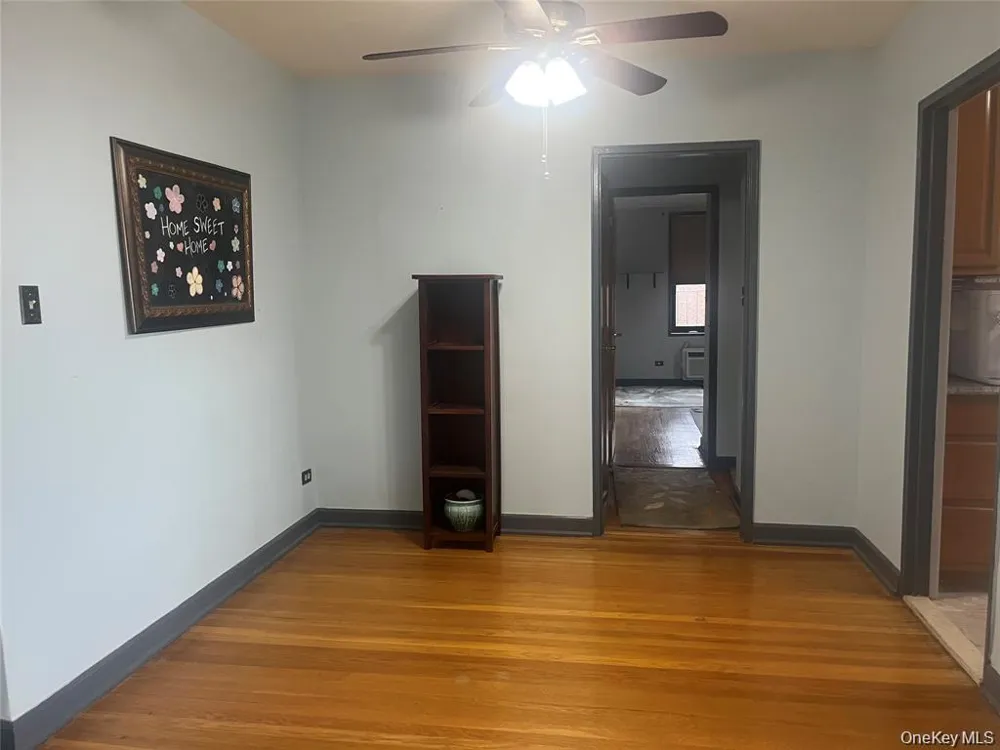 139-15 83rd Avenue #717 Briarwood, NY 11435