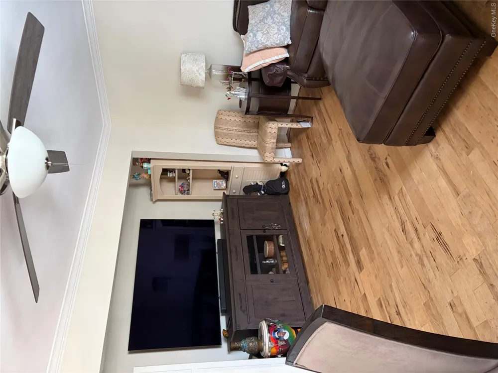 30 Stone Boulevard Massapequa, NY 11758