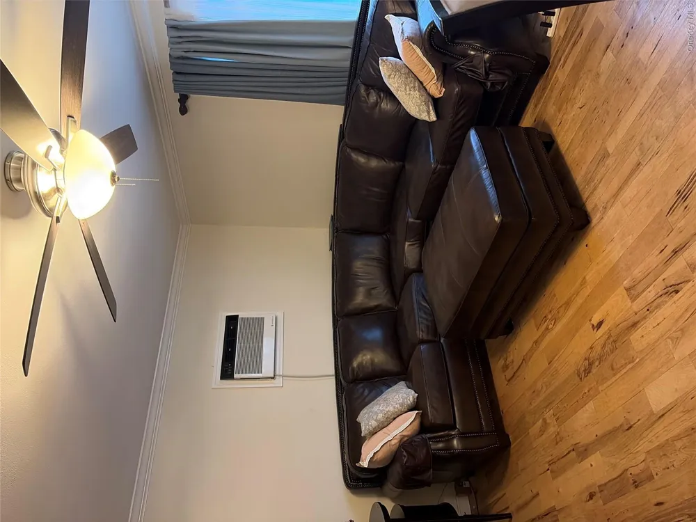30 Stone Boulevard Massapequa, NY 11758