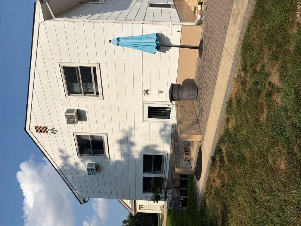 30 Stone Boulevard Massapequa, NY 11758