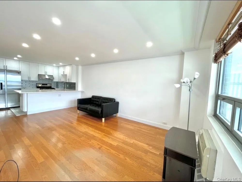 61-25 97th Street #12P Rego Park, NY 11374