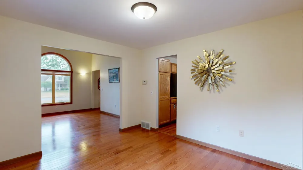3227 Setting Sun Boulevard Saginaw Charter Township, MI 48603