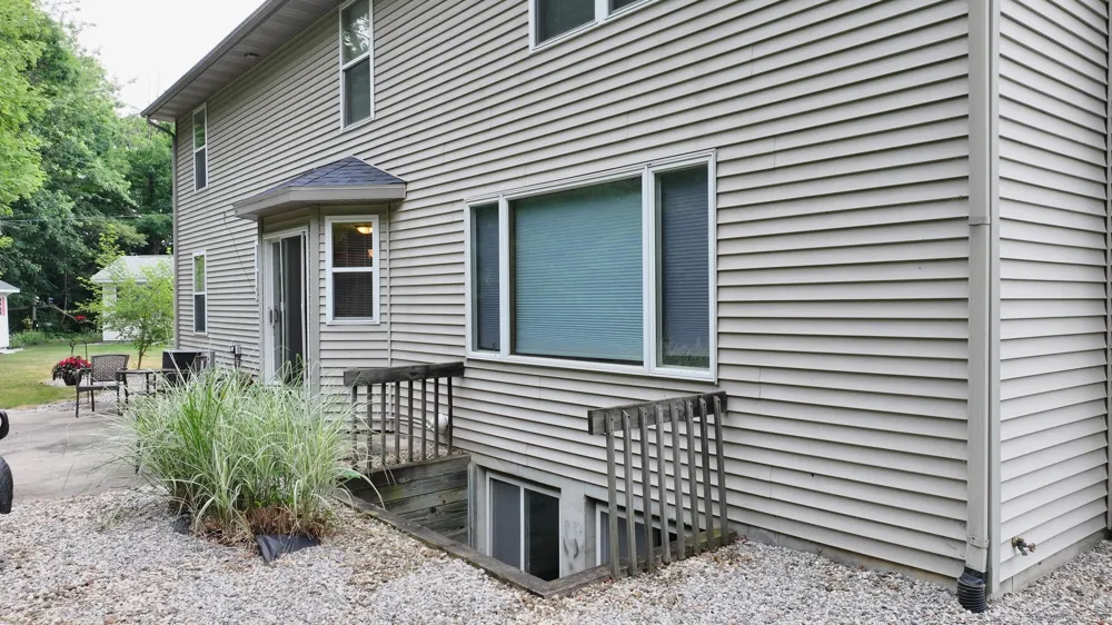 3227 Setting Sun Boulevard Saginaw Charter Township, MI 48603