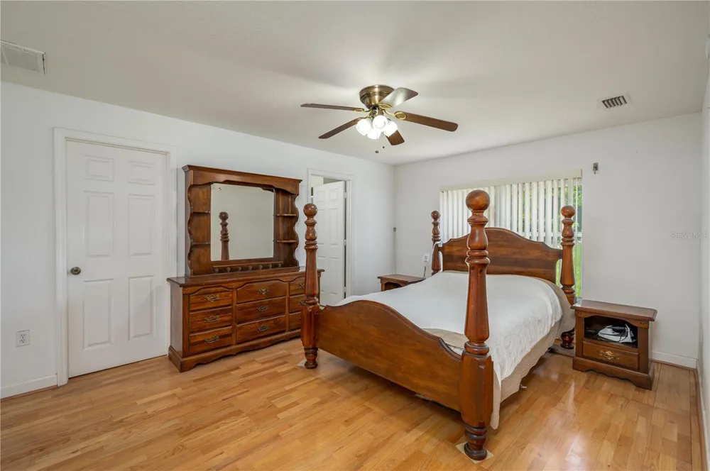 270 KEEN ROAD Frostproof, FL 33843