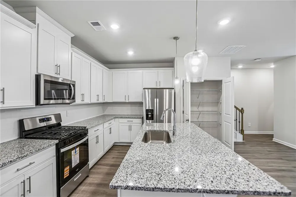 7856 Marie Way Fairburn, GA 30213