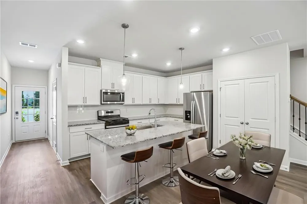 7856 Marie Way Fairburn, GA 30213