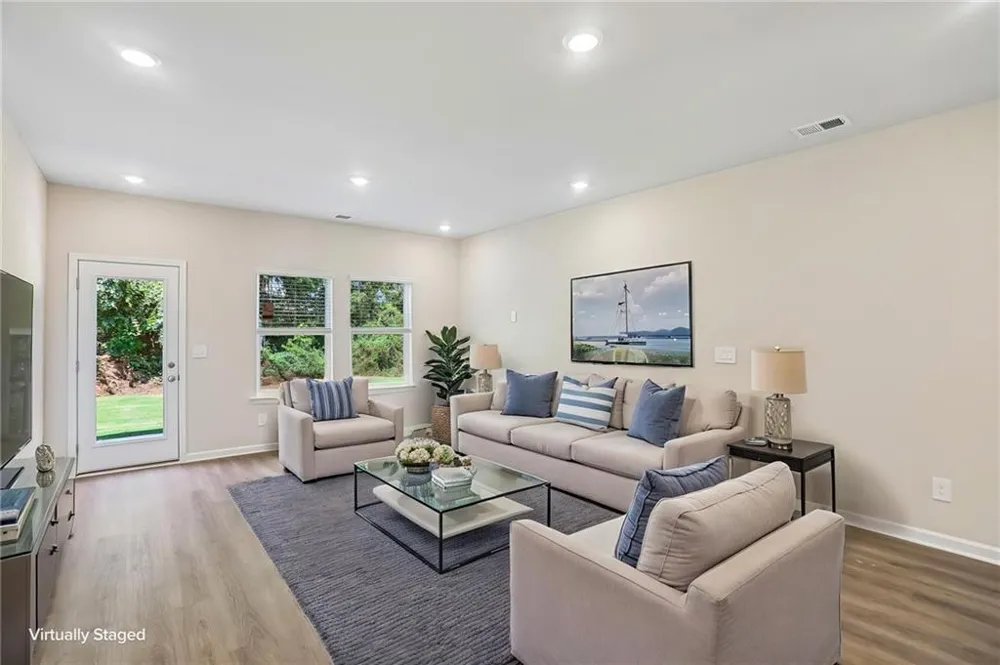 7856 Marie Way Fairburn, GA 30213