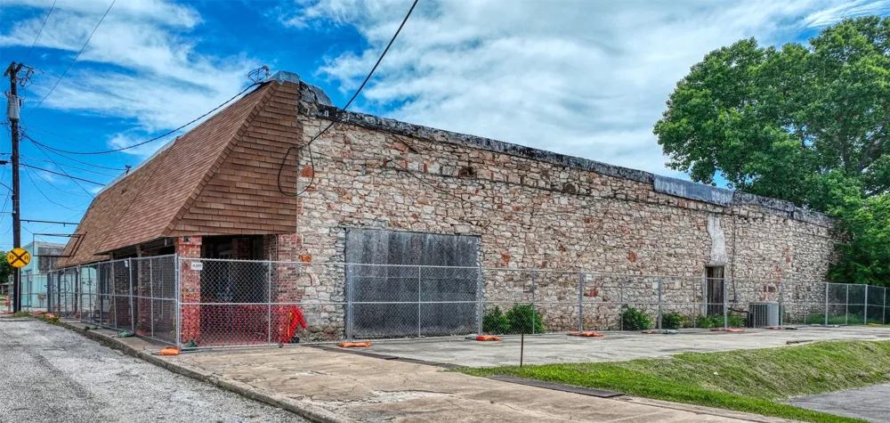 110 Wickham Street Alvord, TX 76225