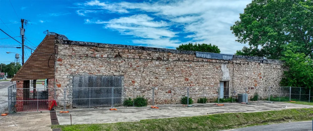 110 Wickham Street Alvord, TX 76225