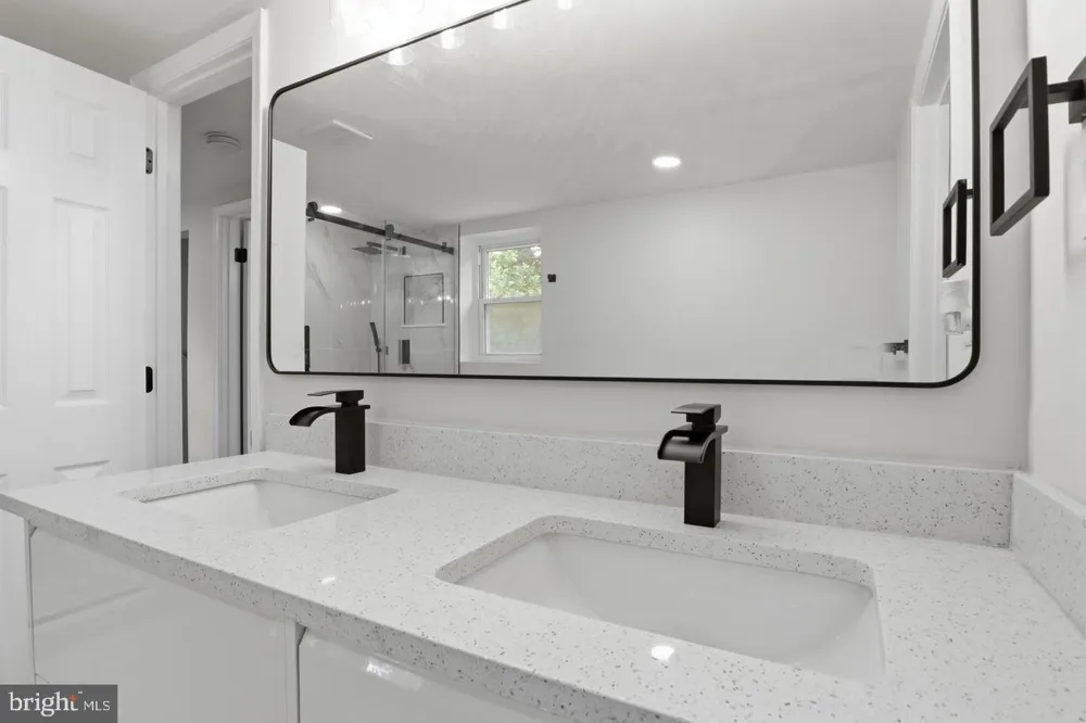 105 SIMMONS LANE Severna Park, MD 21146