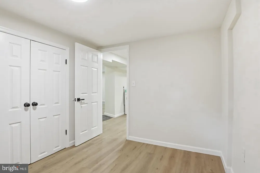 105 SIMMONS LANE Severna Park, MD 21146
