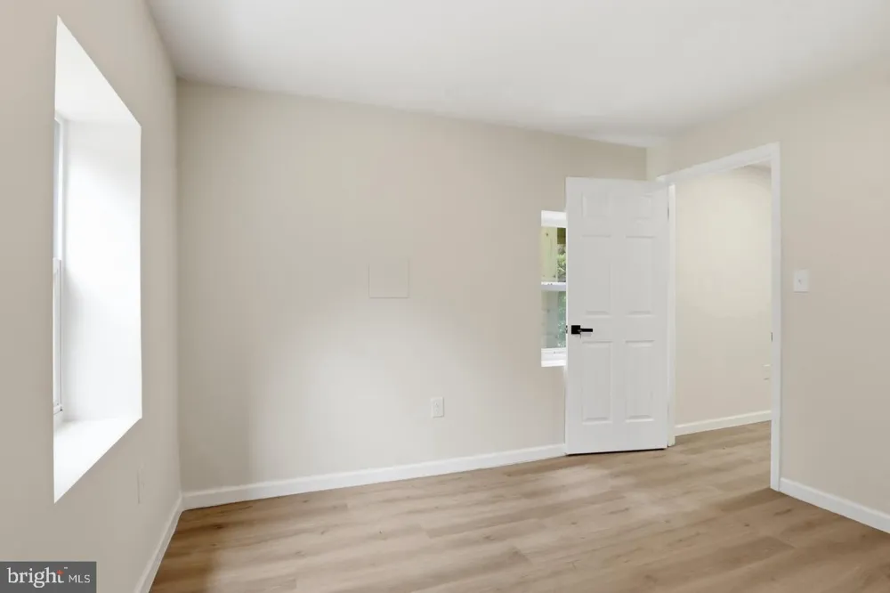 105 SIMMONS LANE Severna Park, MD 21146
