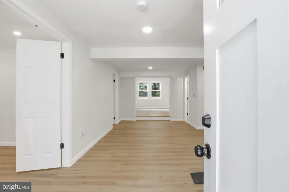 105 SIMMONS LANE Severna Park, MD 21146