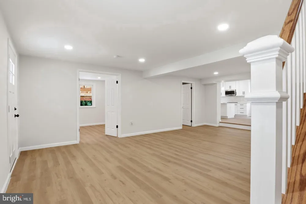 105 SIMMONS LANE Severna Park, MD 21146