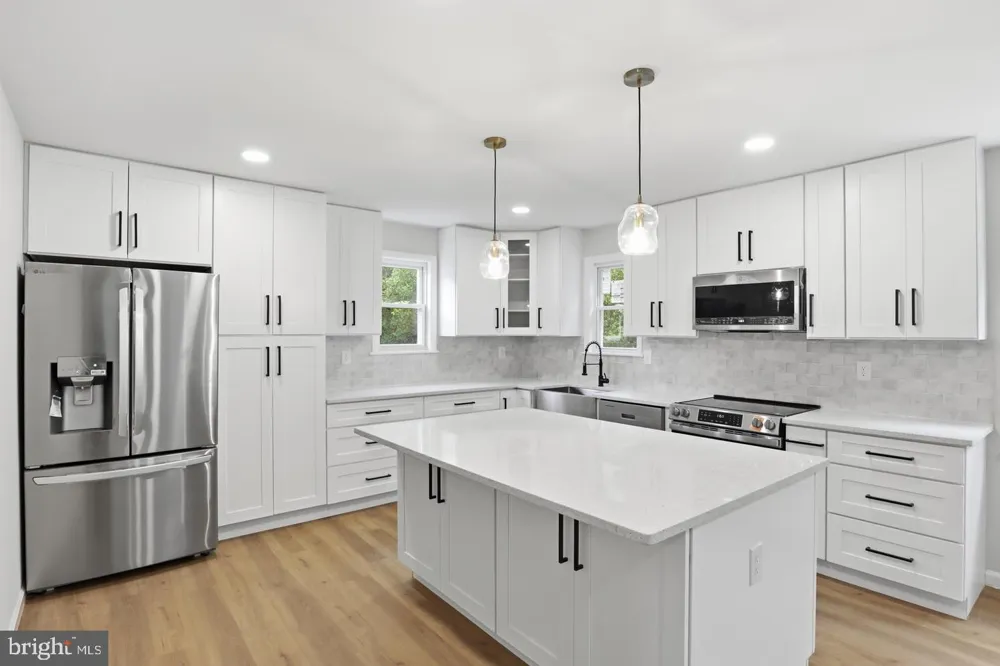 105 SIMMONS LANE Severna Park, MD 21146
