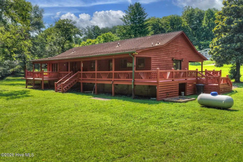 1792 Wolfcreek Road Murphy, NC 28906