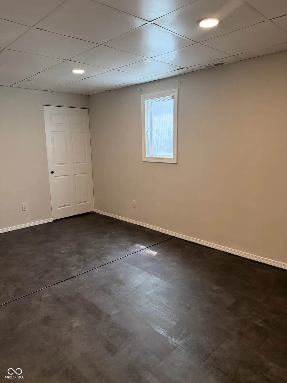 124 Bellefontaine Street Beech Grove, IN 46107