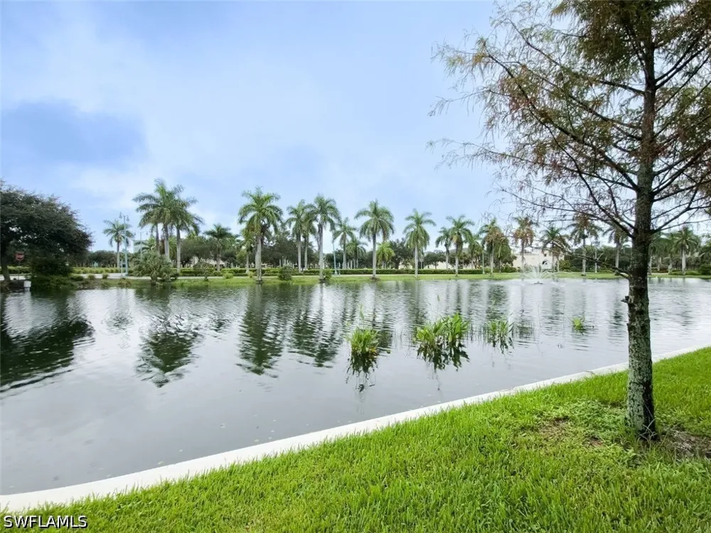 Coco Cay Circle #101 Bonita Springs, FL 34135