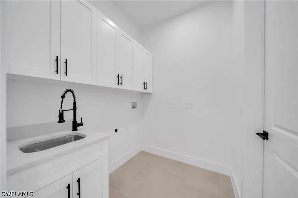 25th Street SW Lehigh Acres, FL 33976