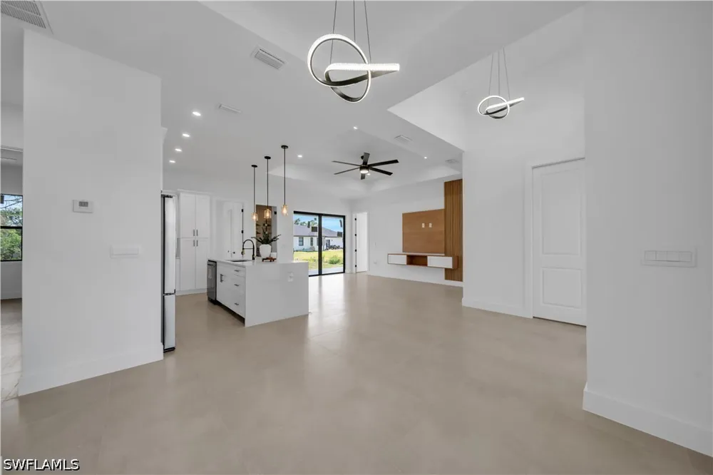25th Street SW Lehigh Acres, FL 33976