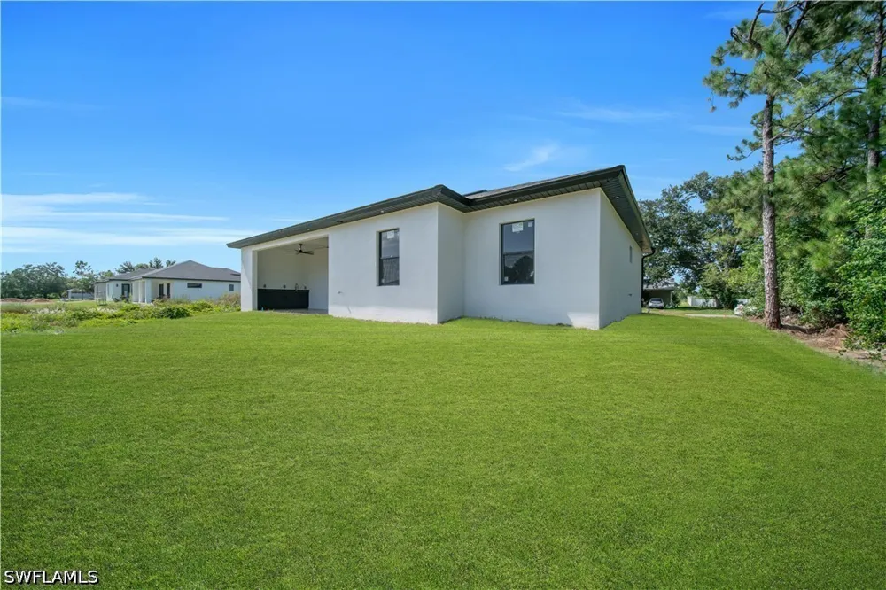 25th Street SW Lehigh Acres, FL 33976