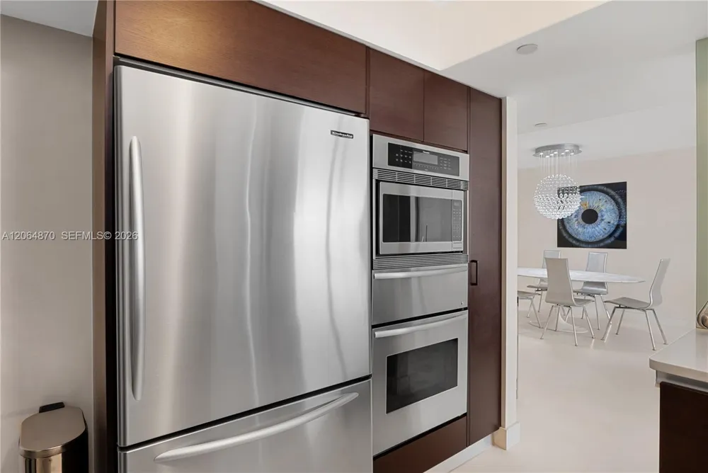1900 Sunset Harbour Dr #2008 Miami Beach, FL 33139