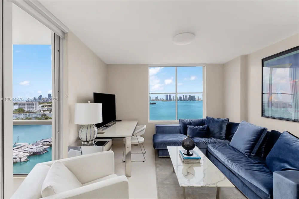 1900 Sunset Harbour Dr #2008 Miami Beach, FL 33139