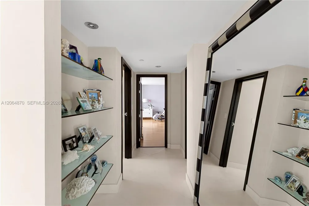 1900 Sunset Harbour Dr #2008 Miami Beach, FL 33139
