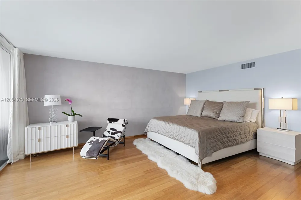 1900 Sunset Harbour Dr #2008 Miami Beach, FL 33139