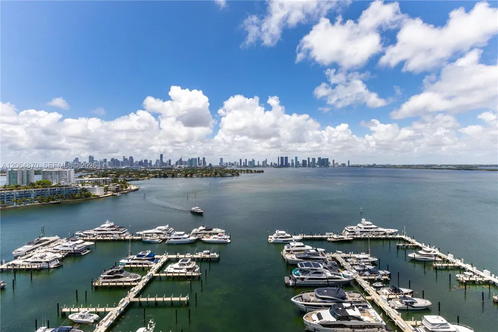 1900 Sunset Harbour Dr #2008 Miami Beach, FL 33139