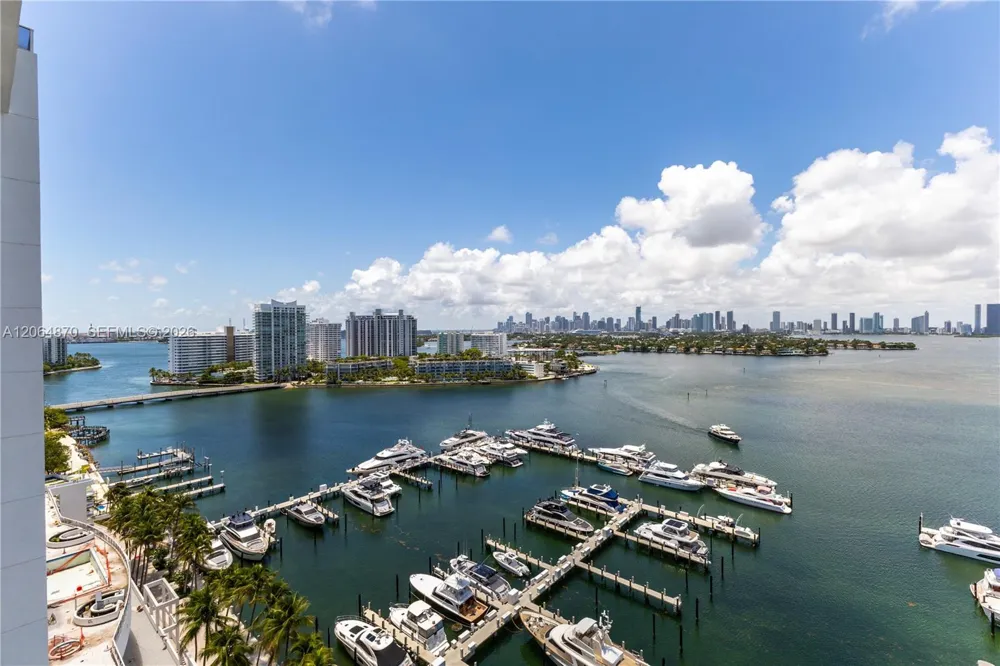 1900 Sunset Harbour Dr #2008 Miami Beach, FL 33139