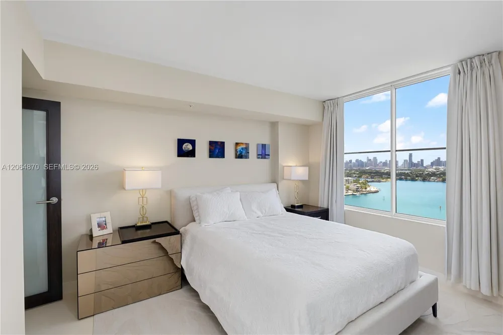 1900 Sunset Harbour Dr #2008 Miami Beach, FL 33139