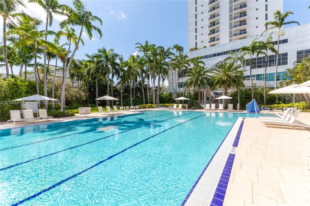 1900 Sunset Harbour Dr #2008 Miami Beach, FL 33139