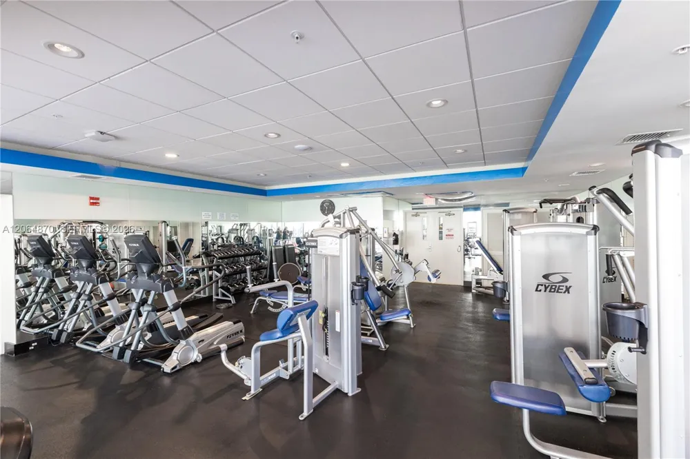 1900 Sunset Harbour Dr #2008 Miami Beach, FL 33139