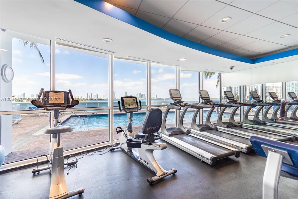 1900 Sunset Harbour Dr #2008 Miami Beach, FL 33139