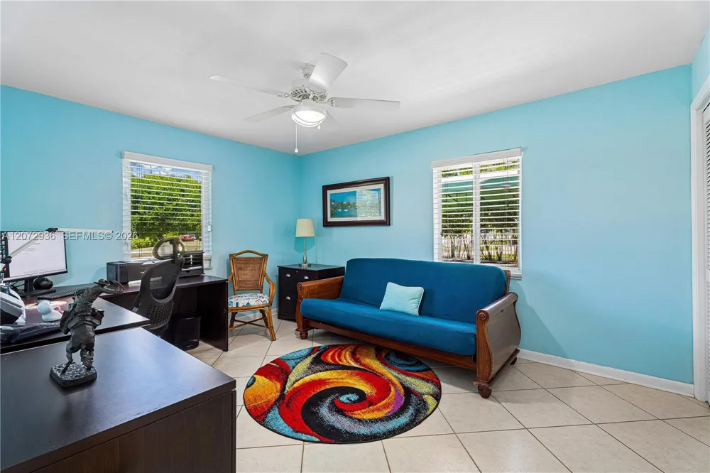 19511 Sterling Dr Cutler Bay, FL 33157