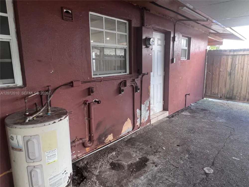 Address Not Shown Hialeah, FL 33010