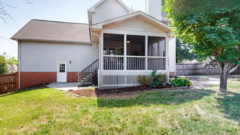 101 Vollan Ct Hendersonville, TN 37075