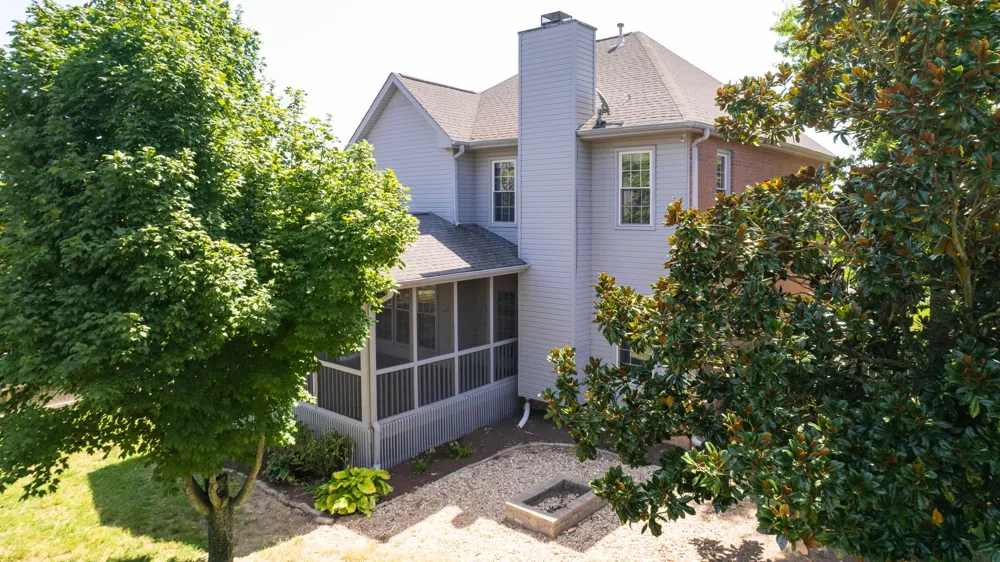101 Vollan Ct Hendersonville, TN 37075