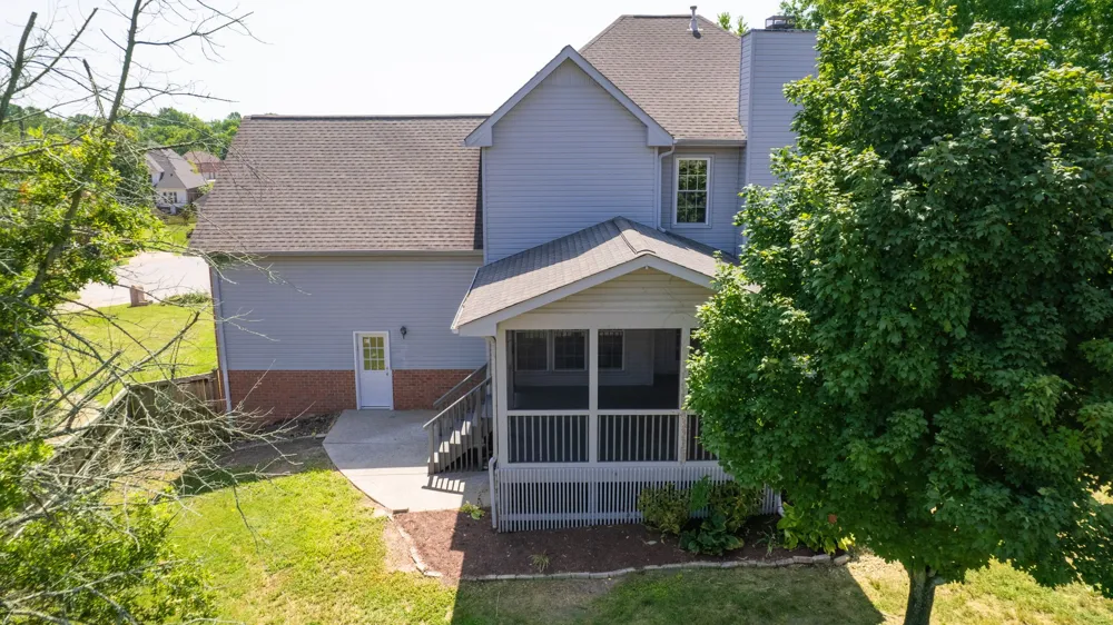 101 Vollan Ct Hendersonville, TN 37075