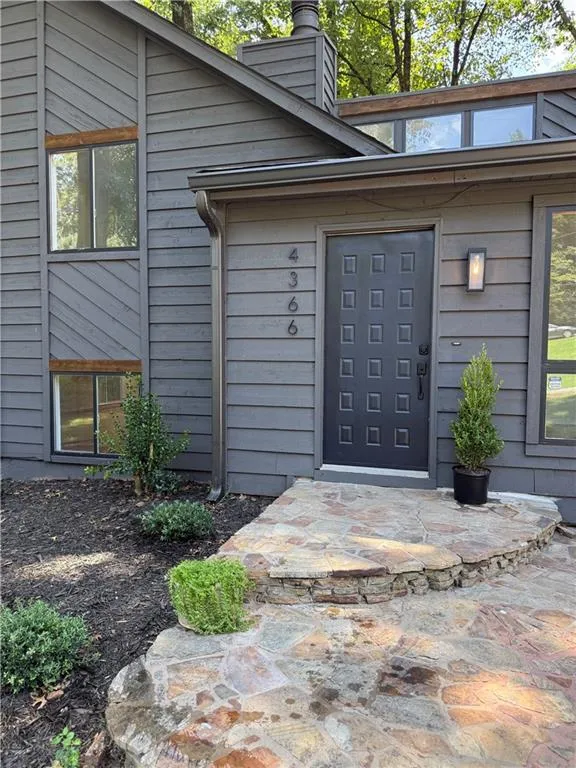 4366 Hopkins Lake Drive Duluth, GA 30096