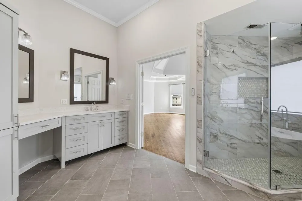 5343 Lake View Club Dunwoody, GA 30338