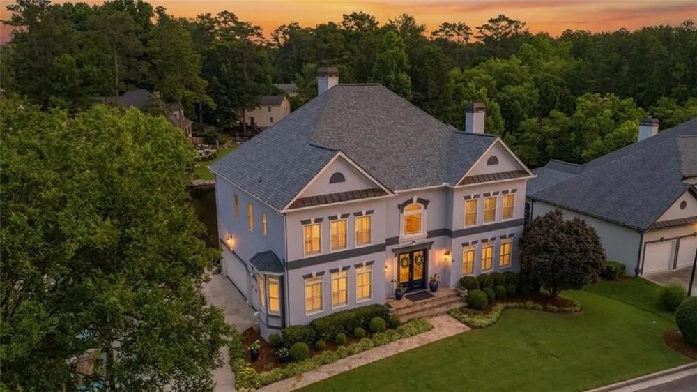 5343 Lake View Club Dunwoody, GA 30338