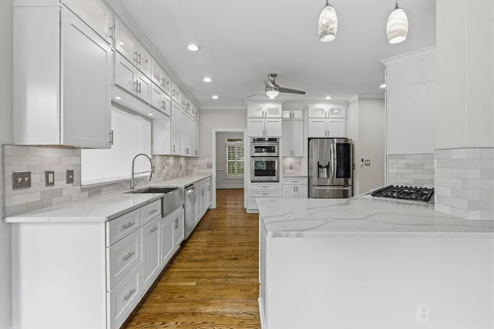 5343 Lake View Club Dunwoody, GA 30338